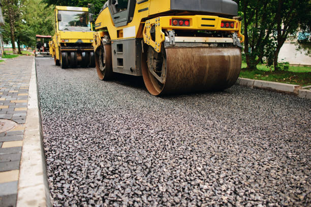 Best Professional Driveway Pavers  in Mount Pleasant, WI